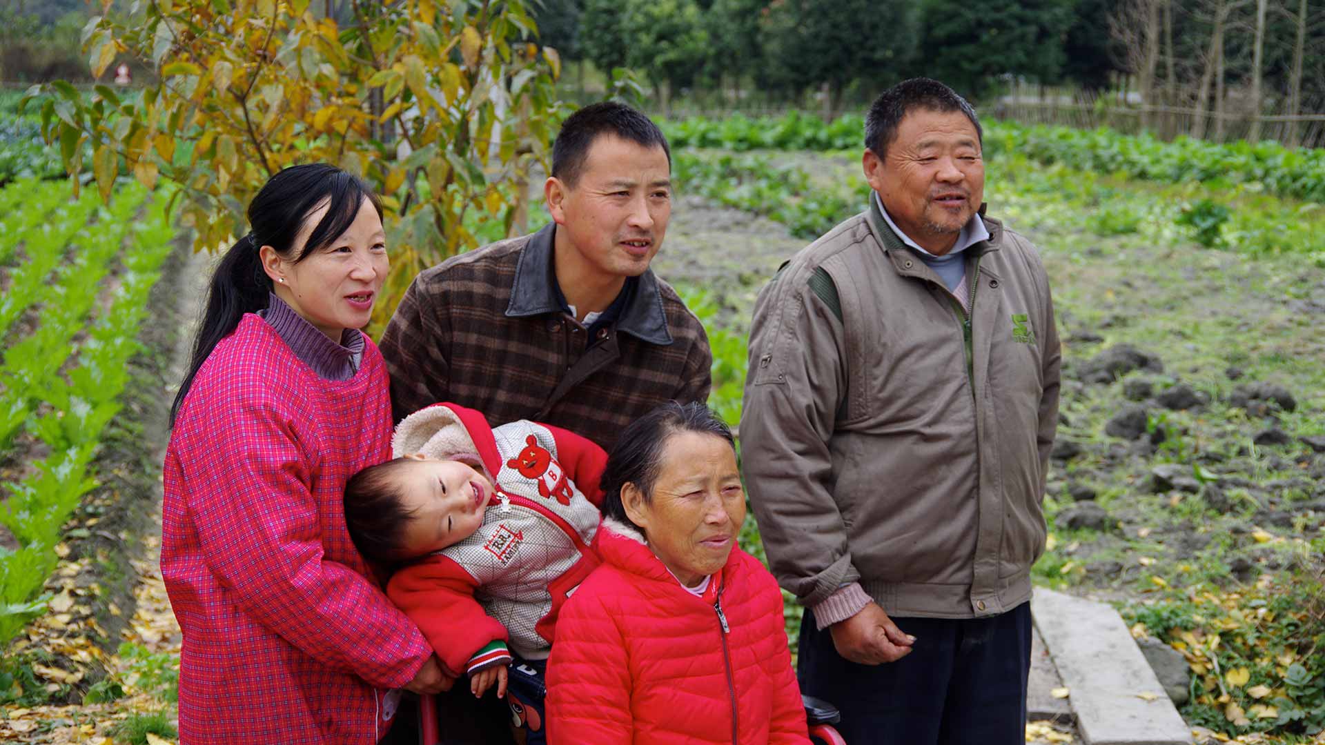 Farmer Chen Wang and family